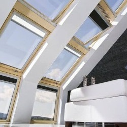 Electric Roof Windows - Guides & Tips Articles
